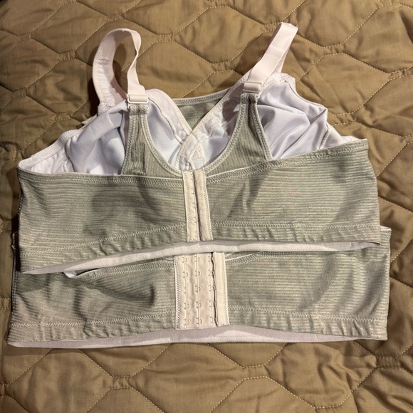 Two Glamorise Sports Bra 46DD White Grey Custom Control Support Adjustable - Picture 8 of 16